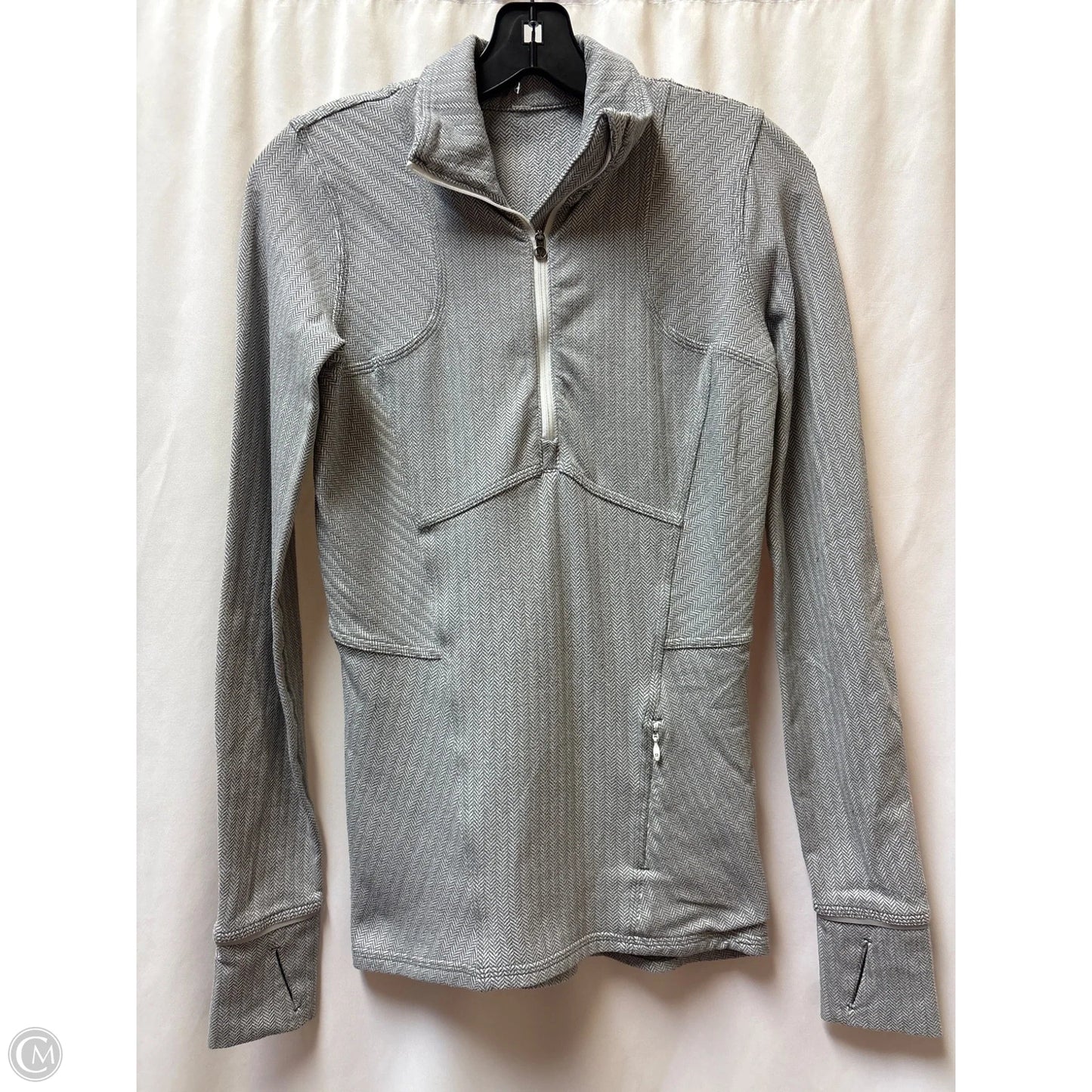 Athletic Top Long Sleeve Crewneck By Lululemon In Grey, Size: 4