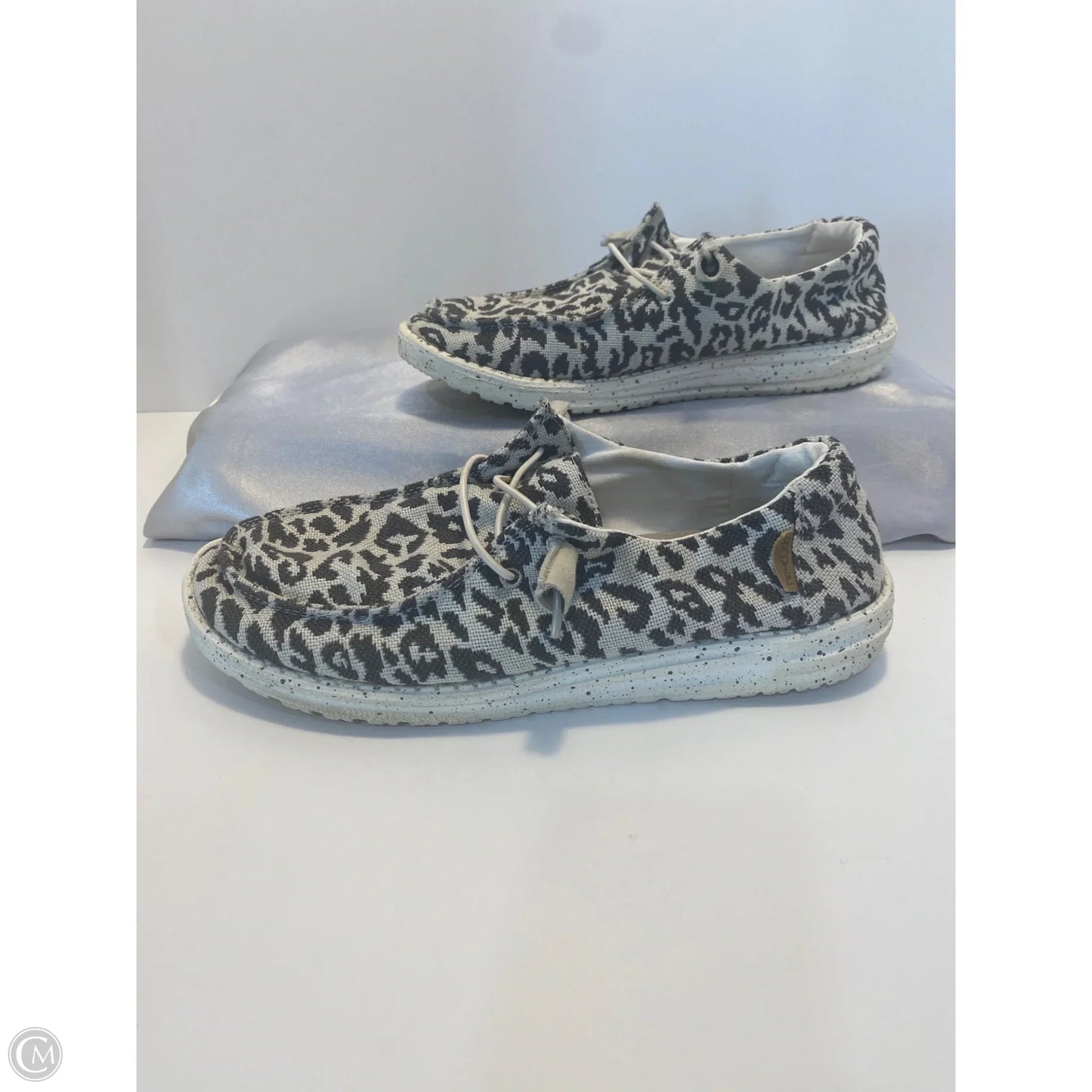 Shoes Flats By Hey Dude In Animal Print, Size: 9