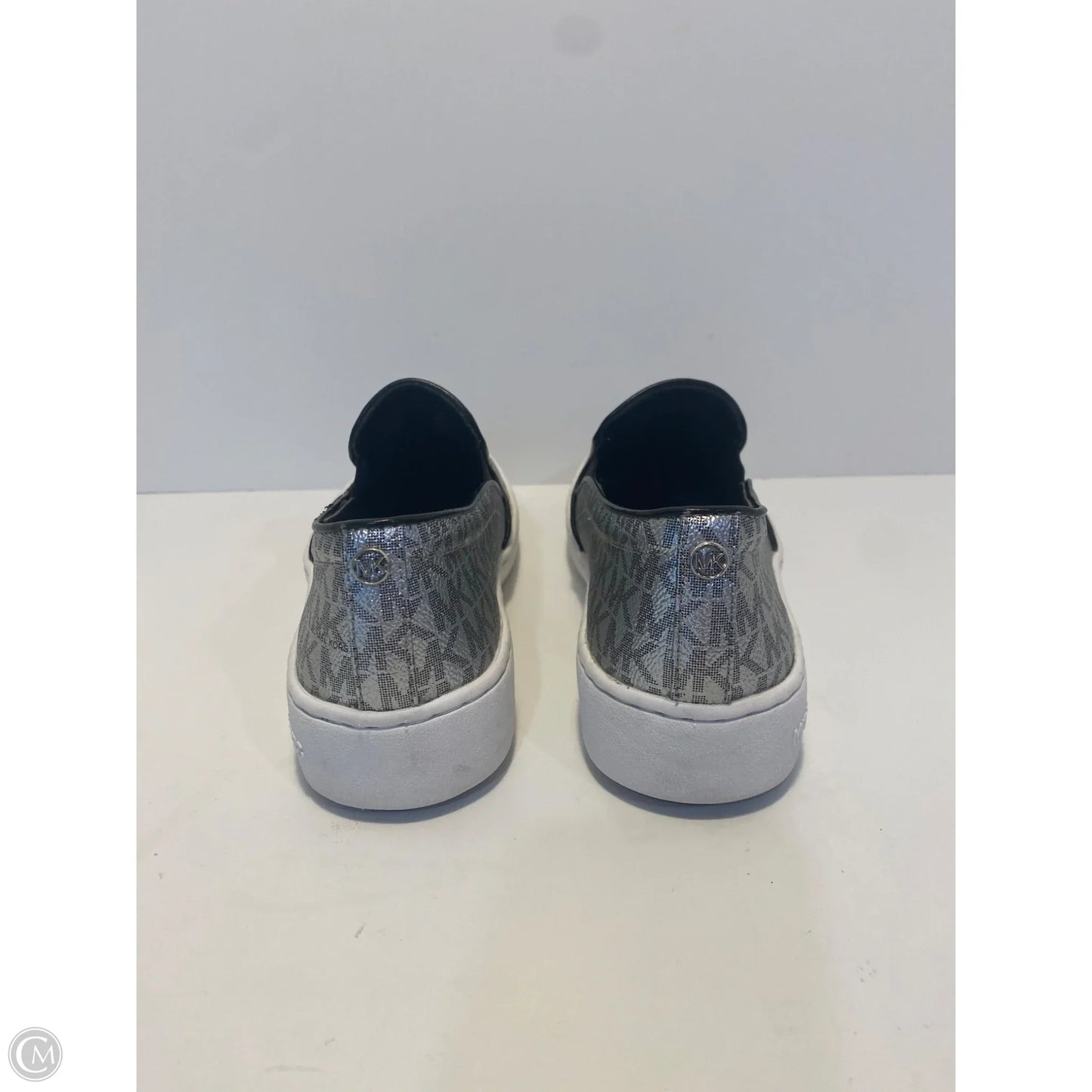 Shoes Flats By Michael By Michael Kors In Silver, Size: 7