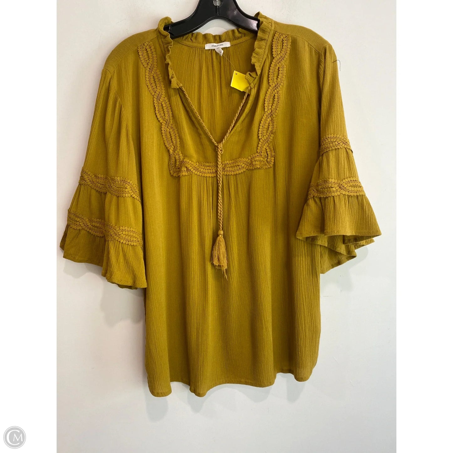 Top Short Sleeve By Maurices In Yellow, Size: L