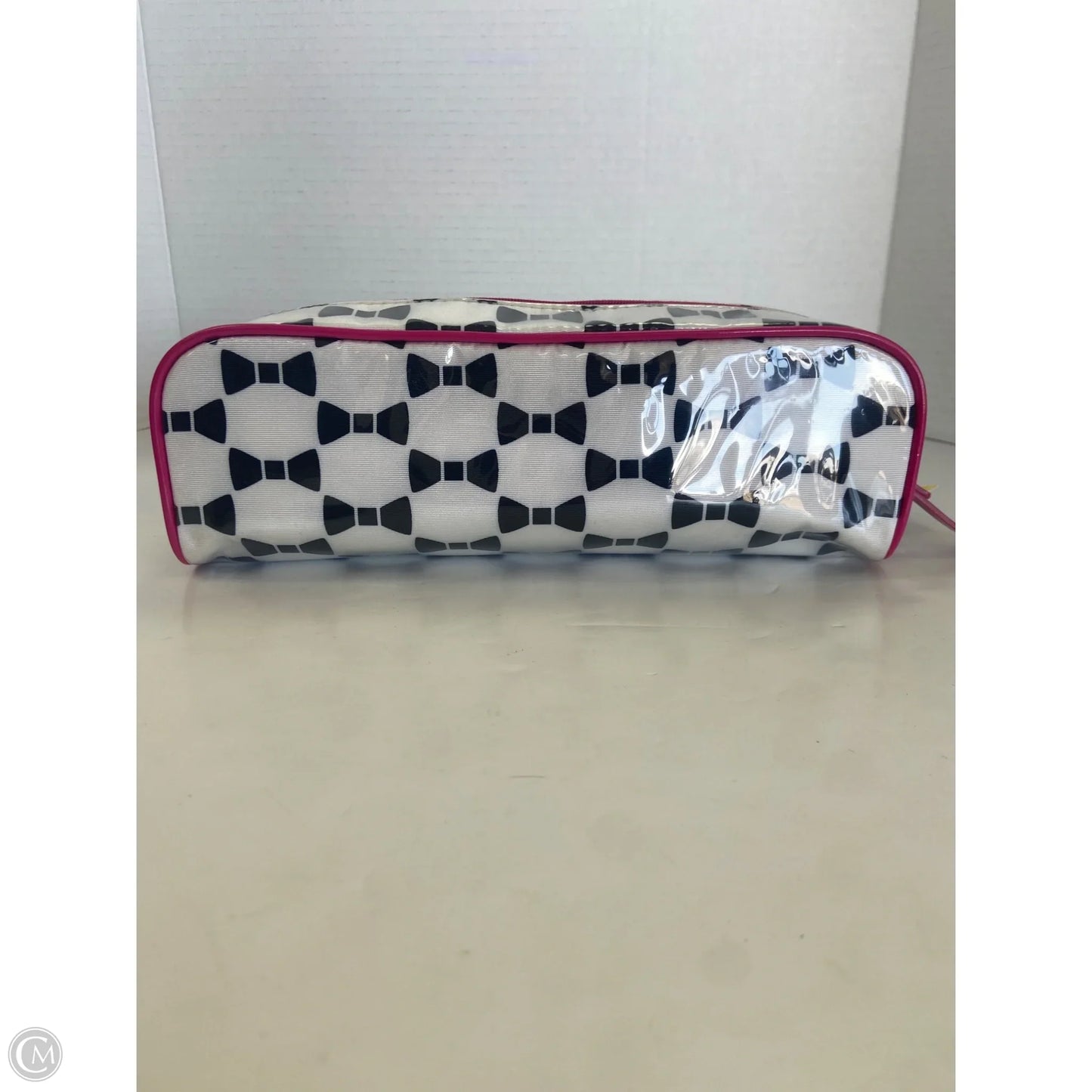 Makeup Bag Designer By Kate Spade, Size: Small