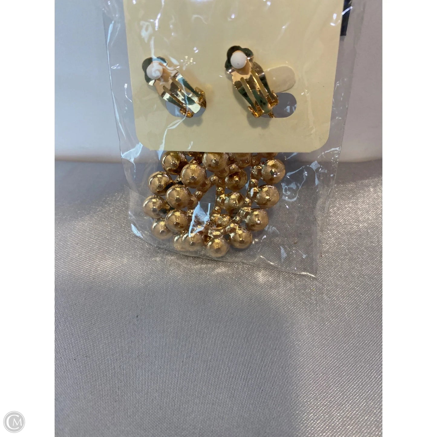 Earrings Clip By Cmf