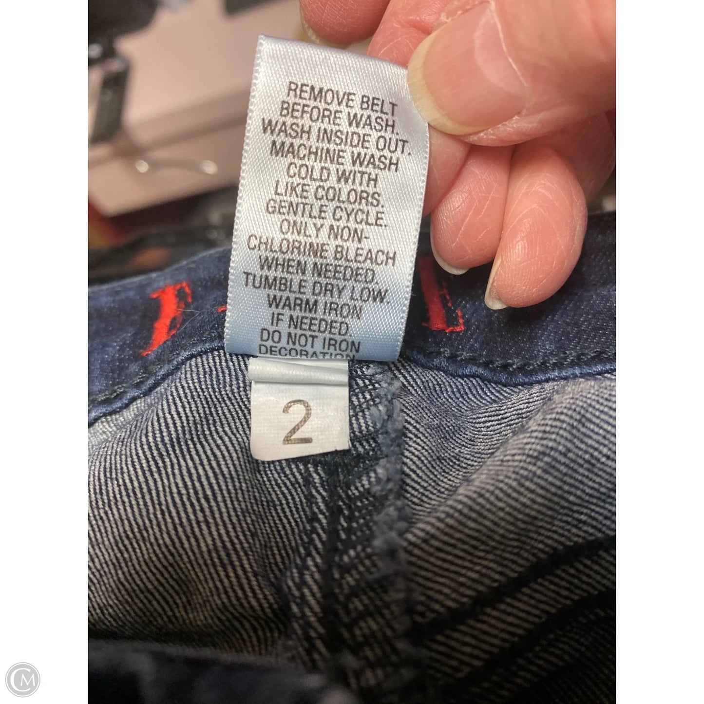 Jeans Cropped By Clothes Mentor In Navy, Size: 16