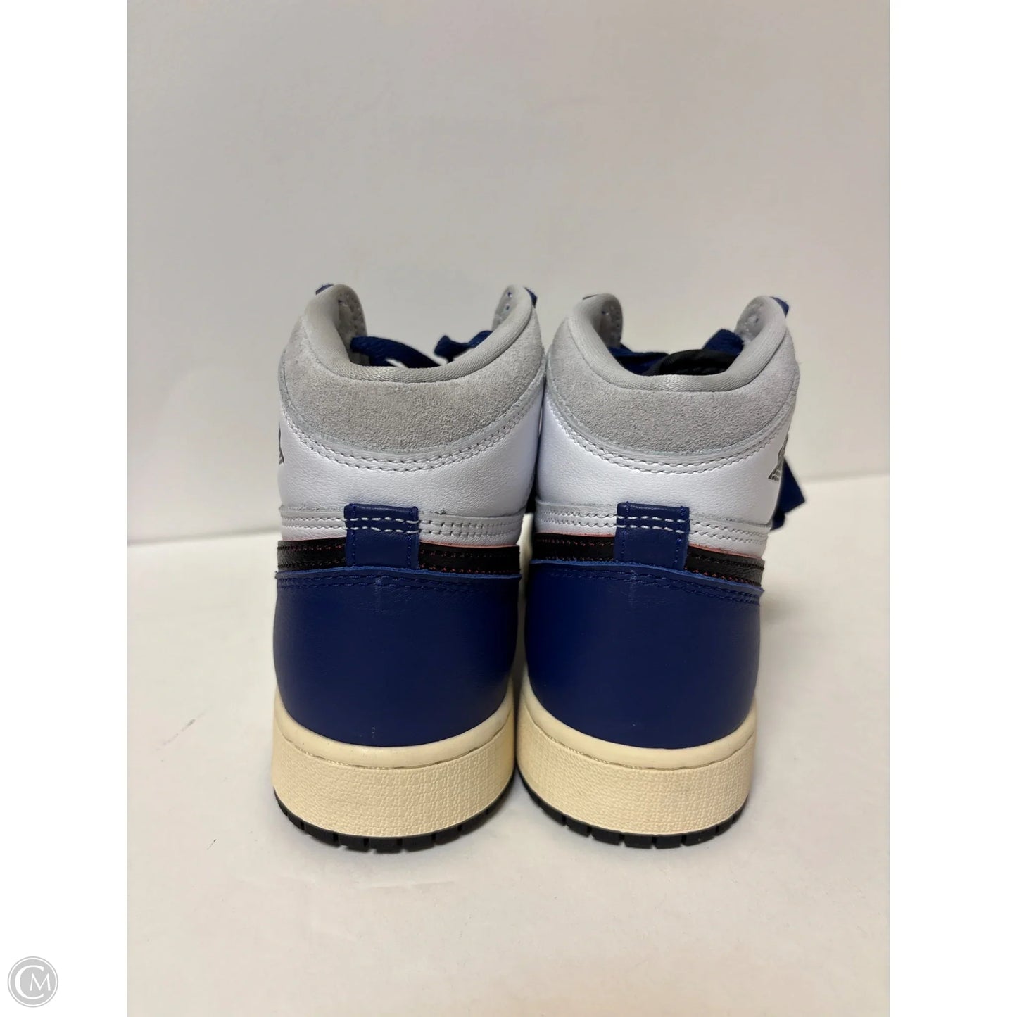 Shoes Athletic By Nike In White, Size: 7