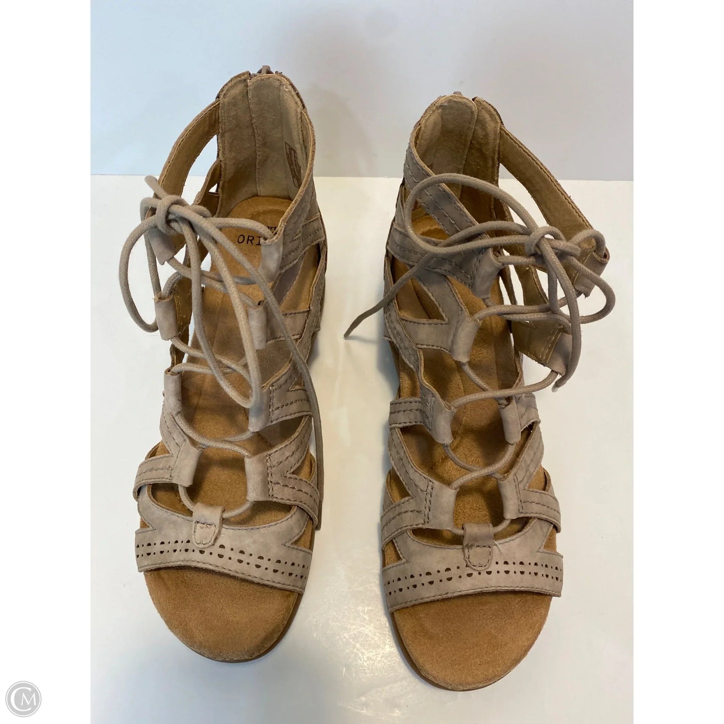 Sandals Flats By Earth In Taupe, Size: 8.5