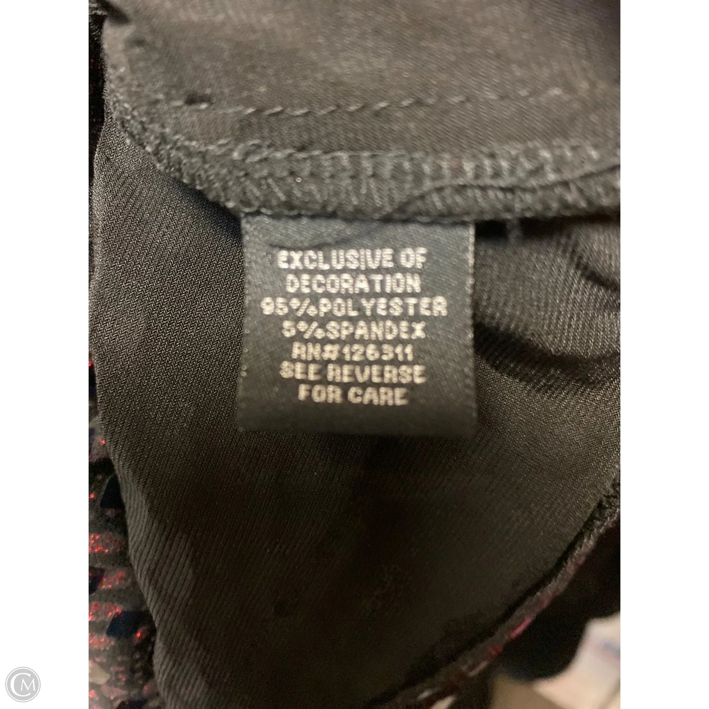 Top Short Sleeve By Dressbarn In Red, Size: M