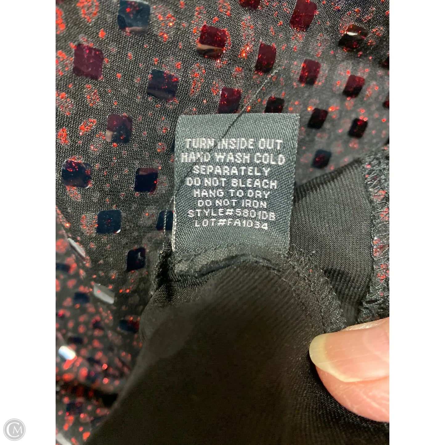 Top Short Sleeve By Dressbarn In Red, Size: M