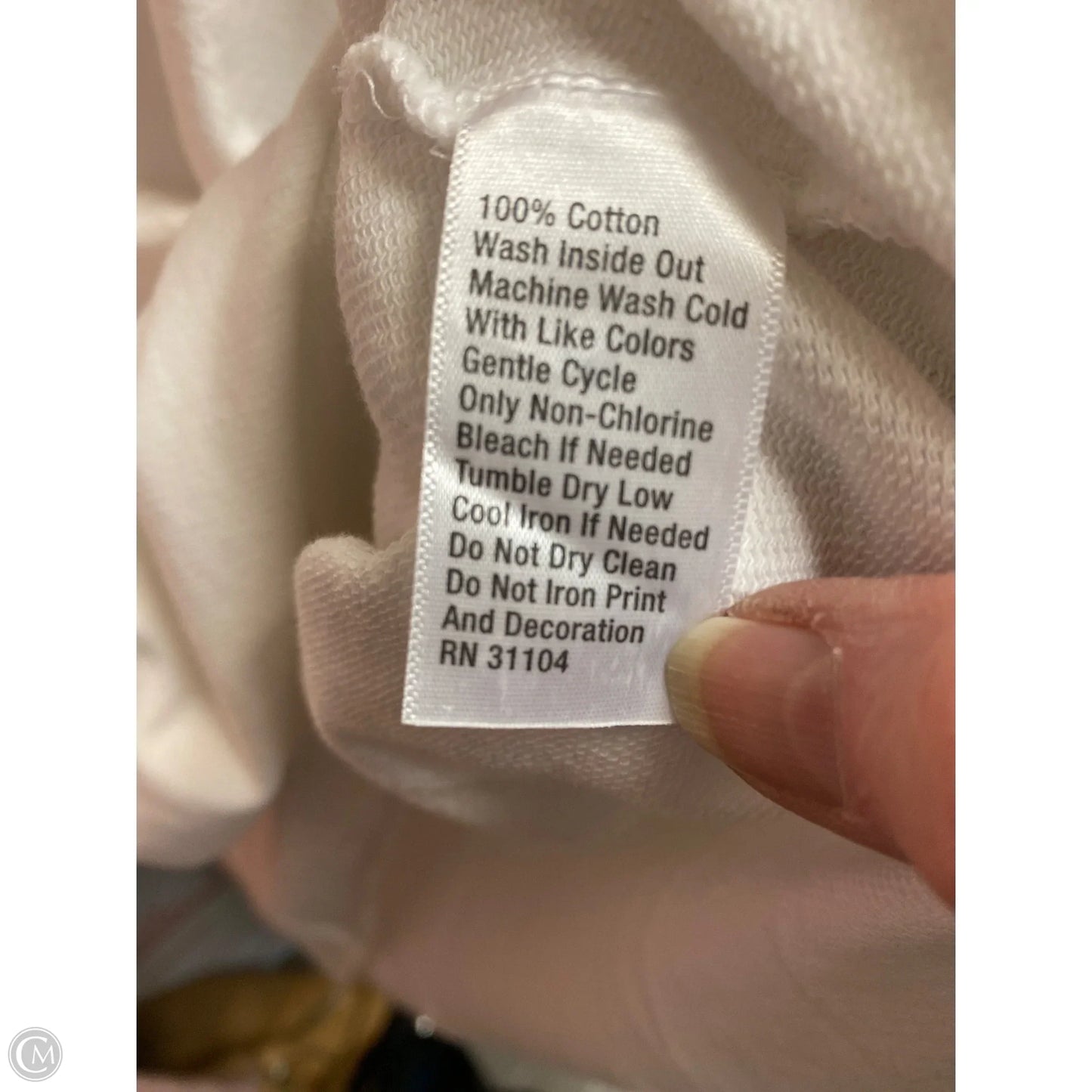 Top Long Sleeve By Crown And Ivy In White, Size: 3x