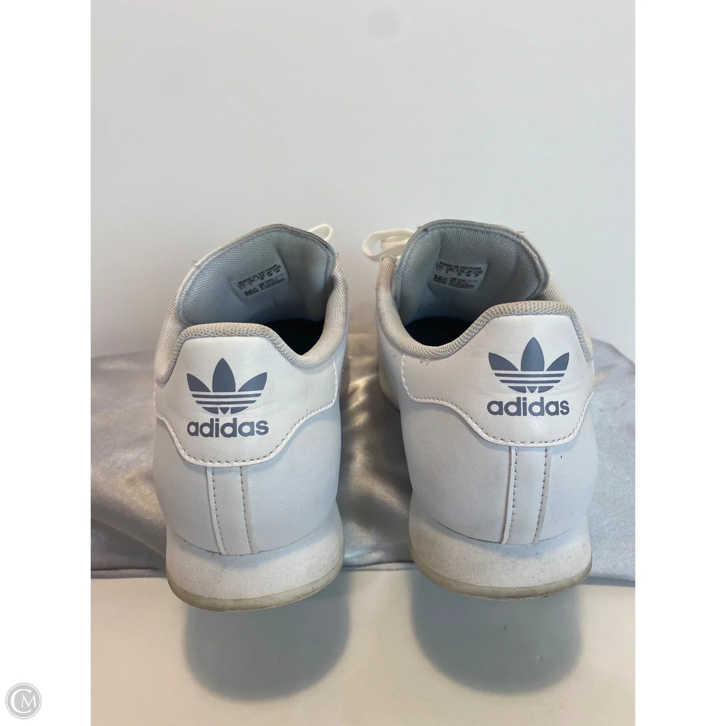 Shoes Athletic By Adidas In White, Size: 5.5