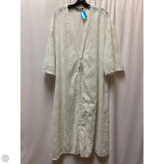 Swimwear Cover-up By Bloomchic In White, Size: 1x