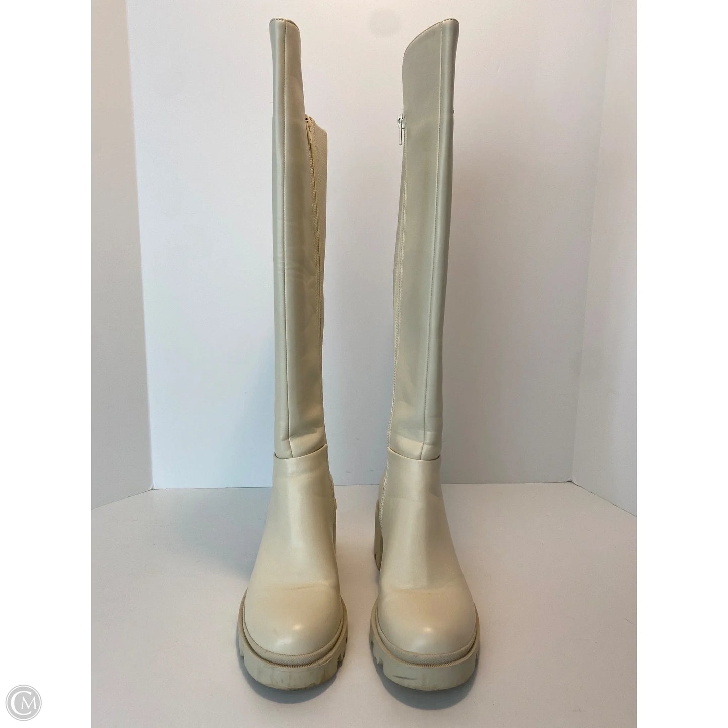 Boots Knee Heels By Clothes Mentor In Cream, Size: 7