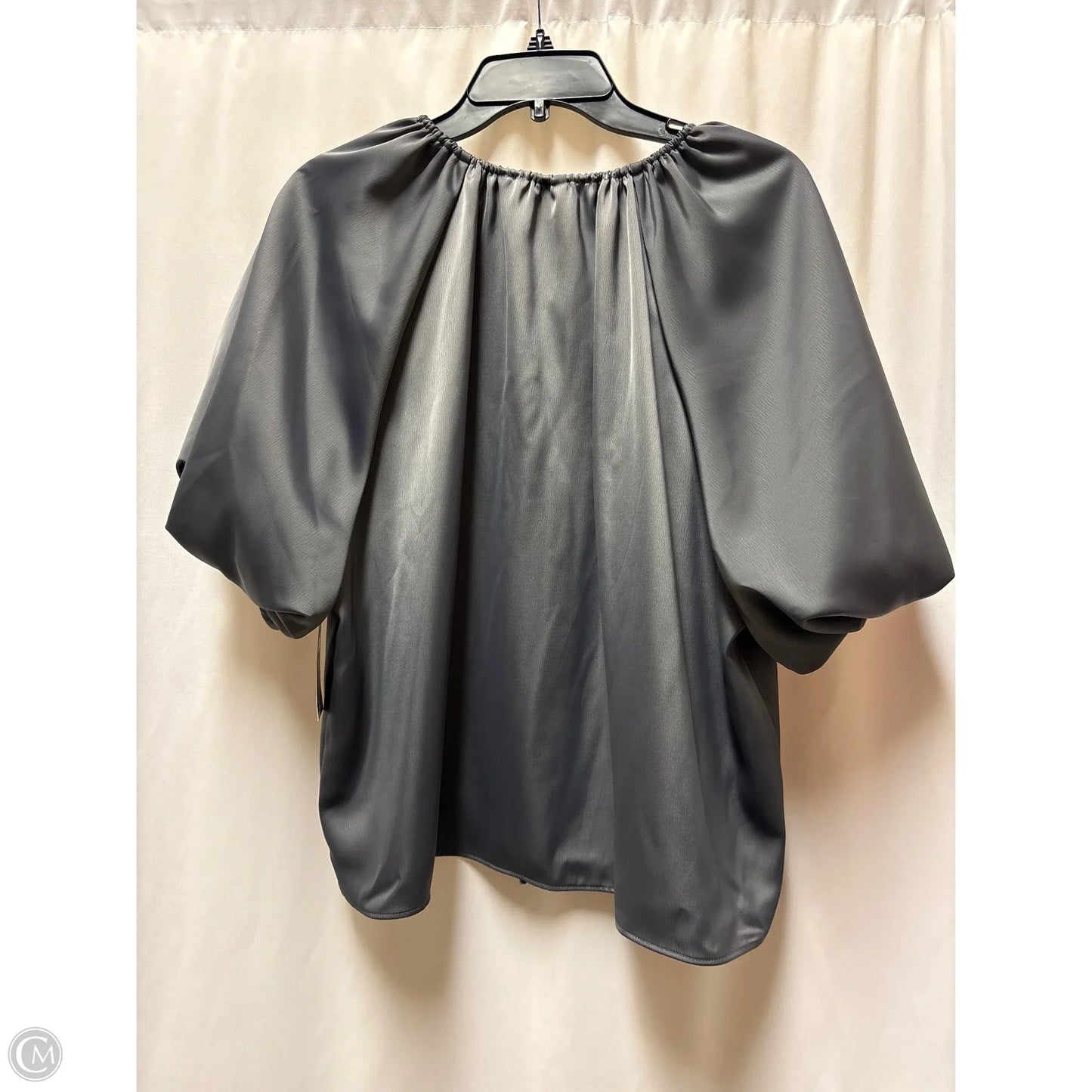 Top Short Sleeve By Worthington In Grey, Size: Xl