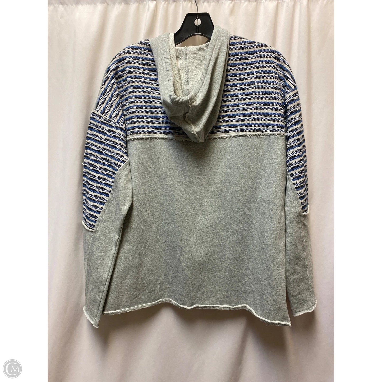 Sweatshirt Hoodie By Promesa In Grey, Size: M