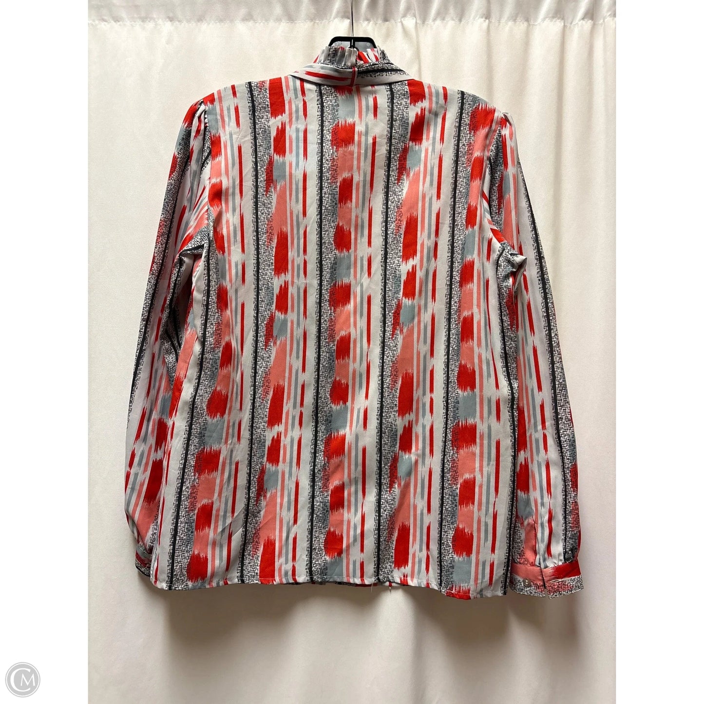 Top Long Sleeve By Clothes Mentor In Grey & Red, Size: M