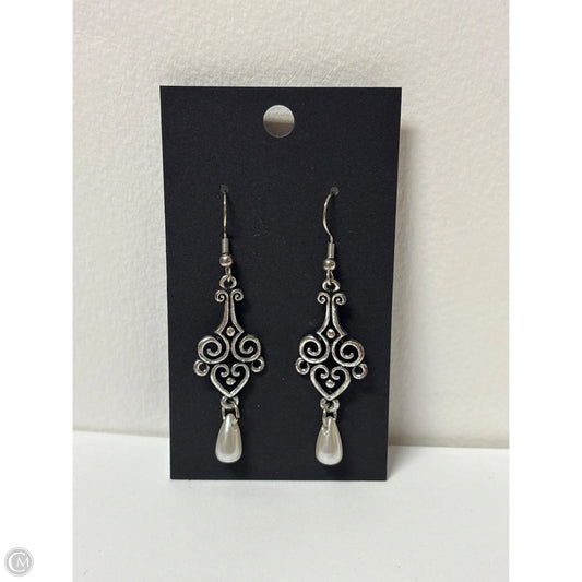 Earrings Dangle/drop By Cmf