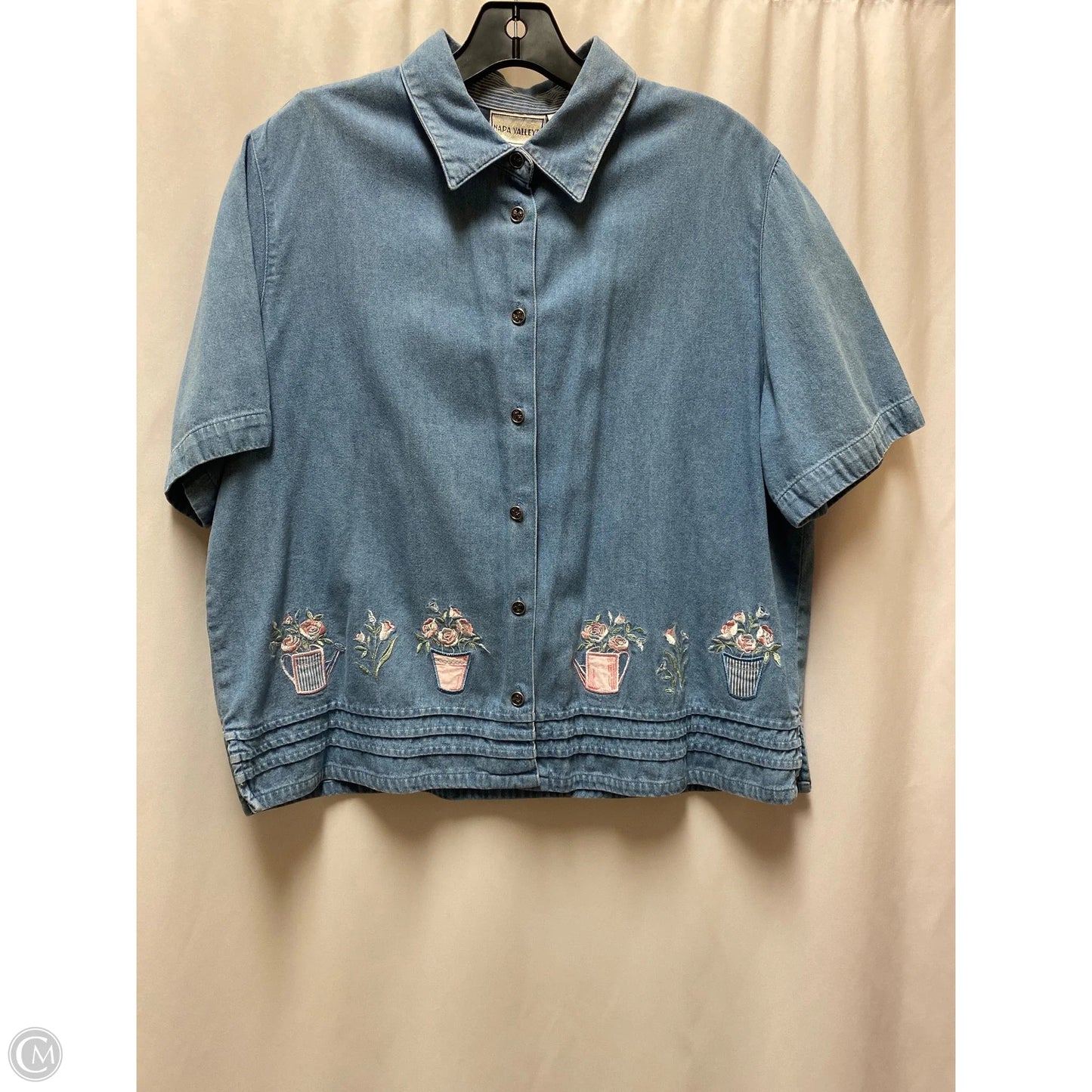 Top Short Sleeve By Clothes Mentor In Blue Denim, Size: L