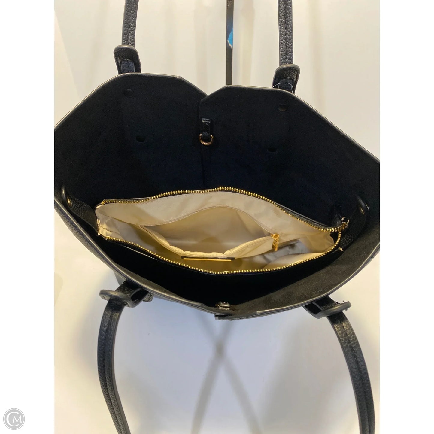 Handbag By Antik Kraft, Size: Large