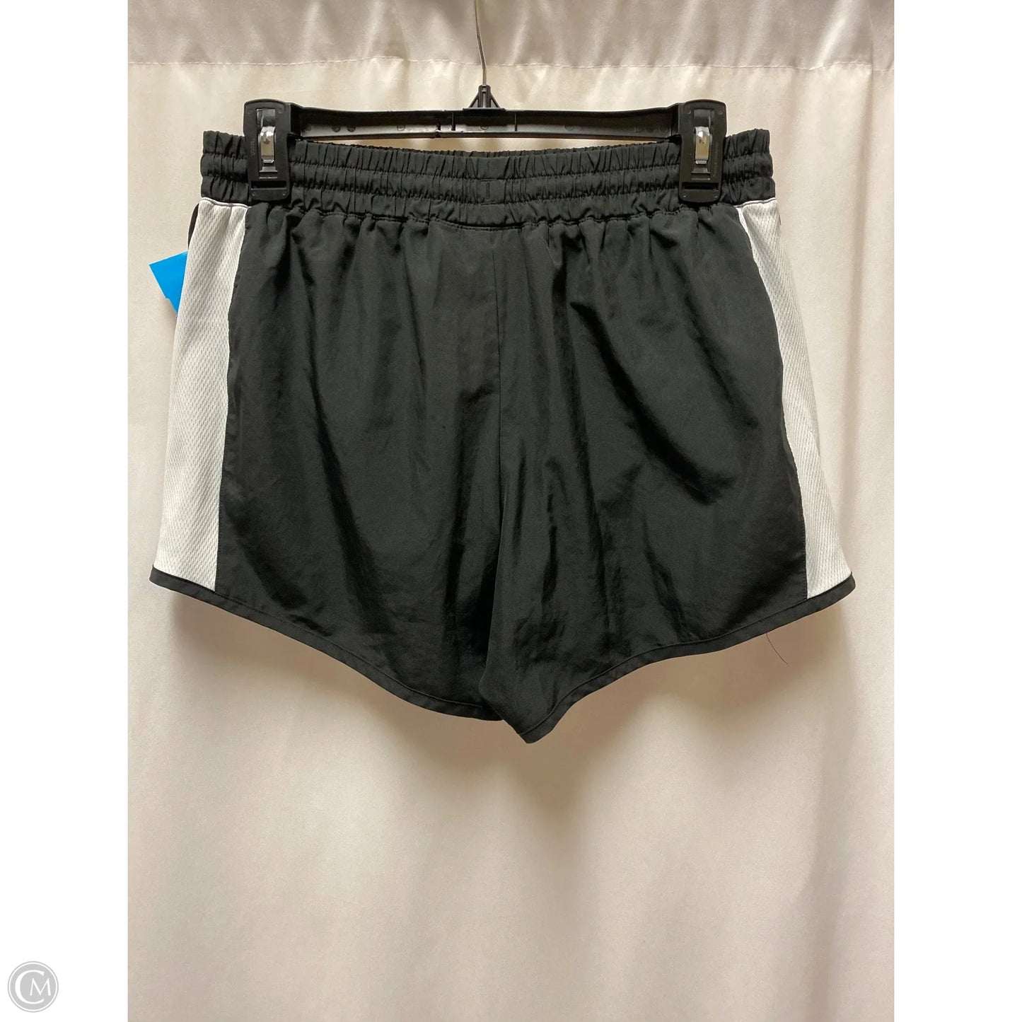 Athletic Shorts By Puma In Black, Size: L