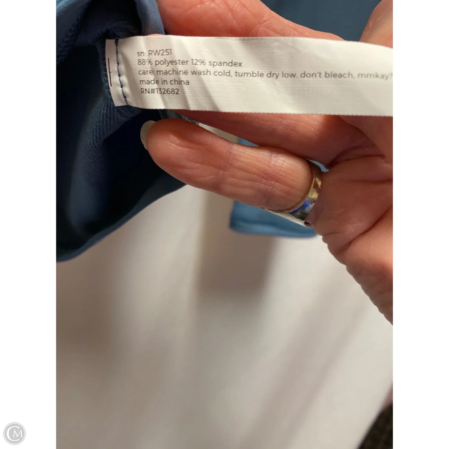 Athletic Top Long Sleeve Collar By Rabbit In Blue, Size: S