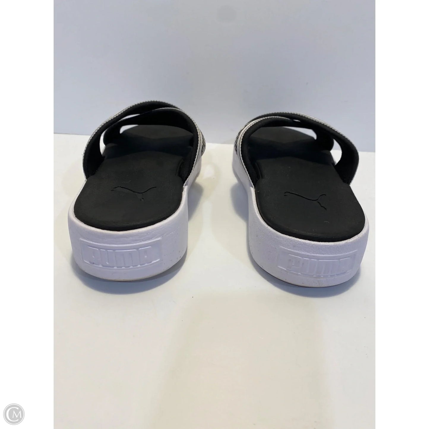 Sandals Flats By Puma In Black & White, Size: 7.5