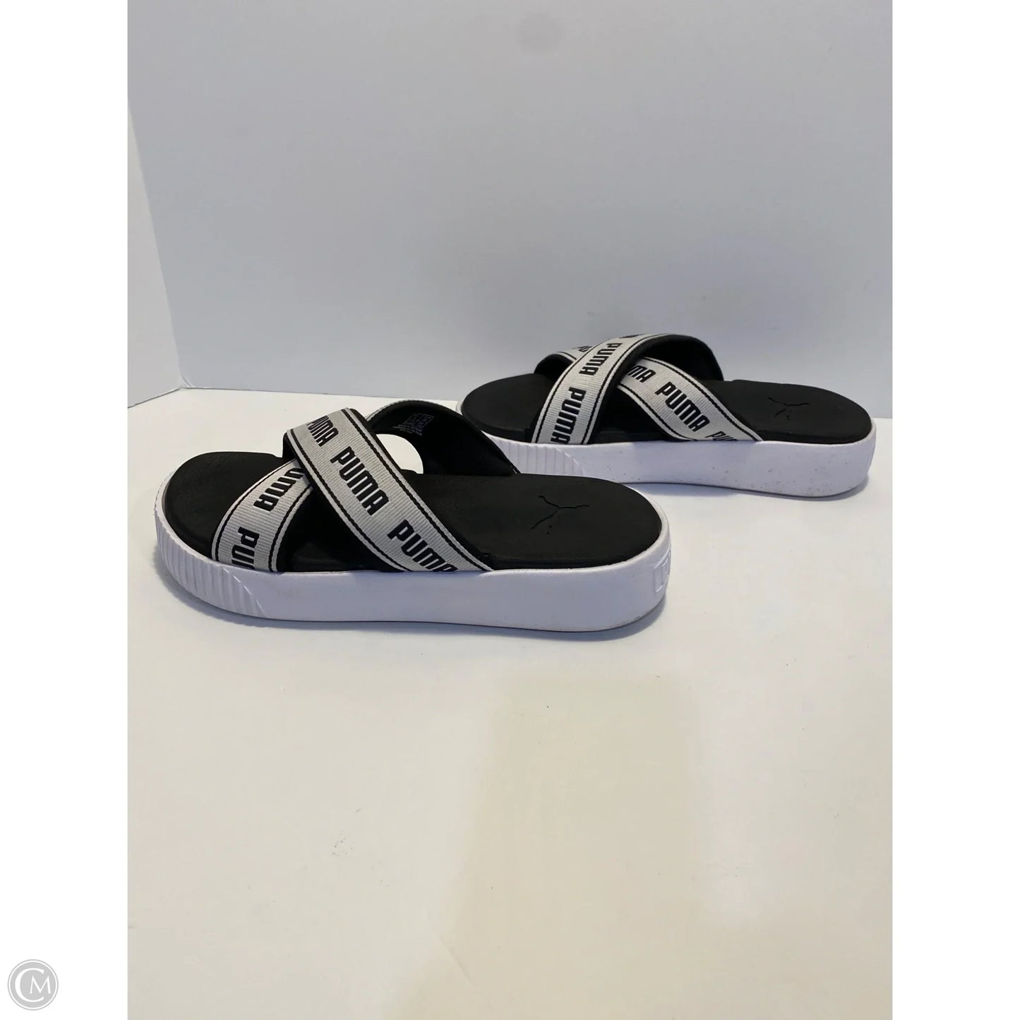 Sandals Flats By Puma In Black & White, Size: 7.5