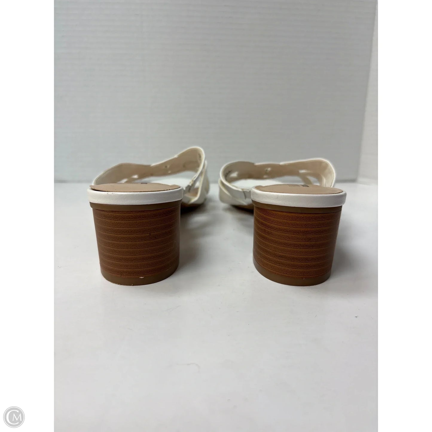 Sandals Heels Block By Kim Rogers In White, Size: 9.5