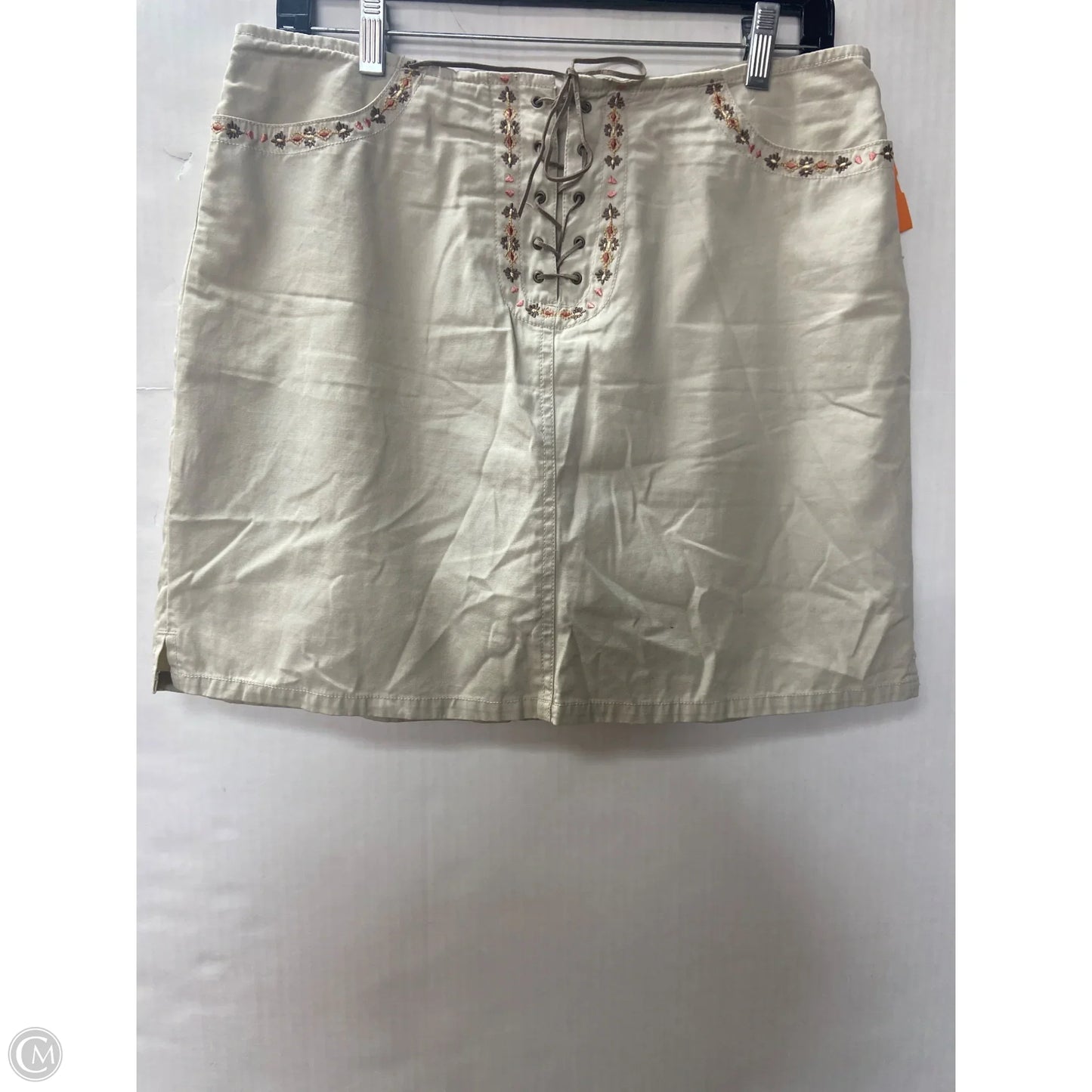 Skirt Mini & Short By Faded Glory In Tan, Size: 10