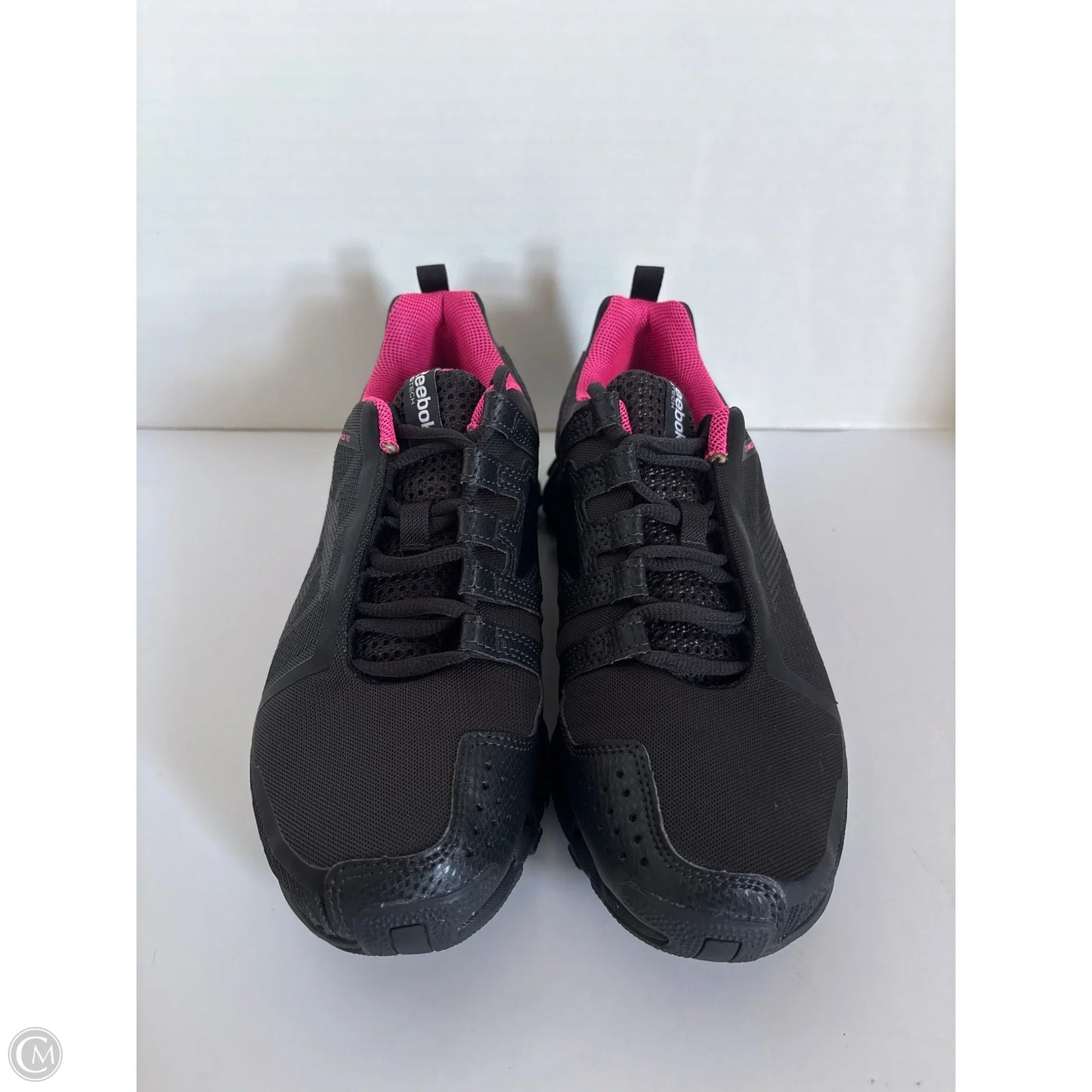 Shoes Athletic By Reebok In Black, Size: 8.5
