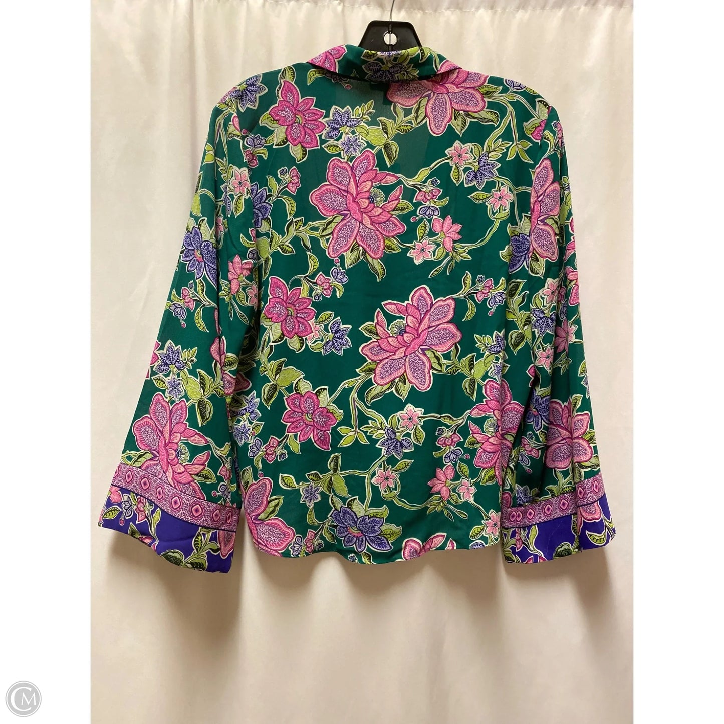 Top Long Sleeve By Clothes Mentor In Green, Size: S