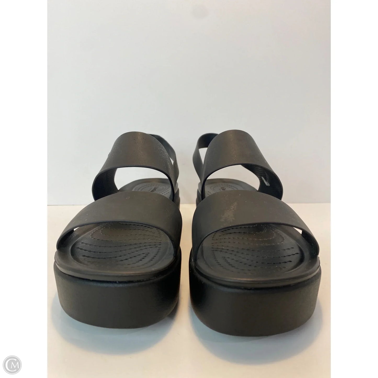 Sandals Heels Platform By Crocs In Black, Size: 10