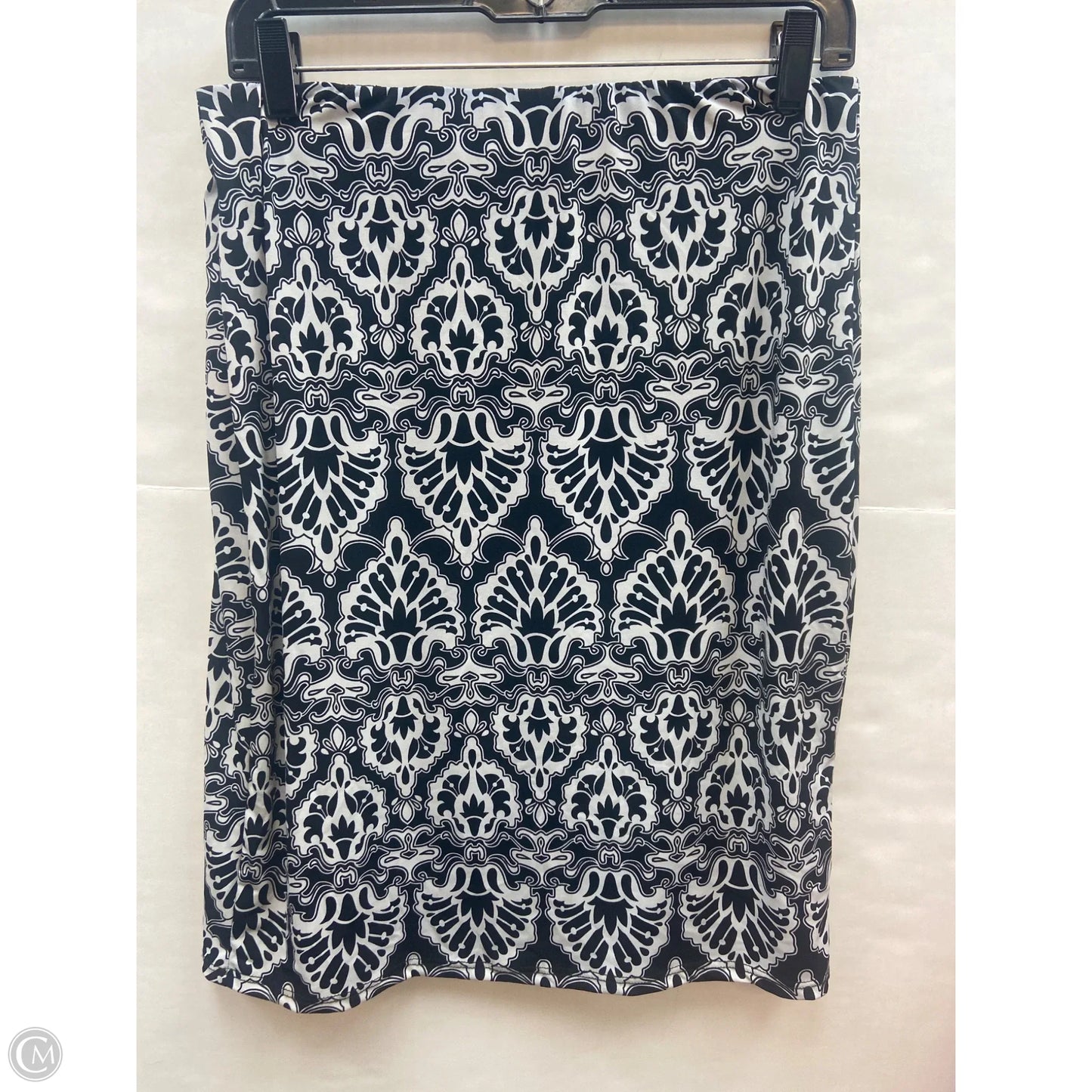 Skirt Mini & Short By Chicos In Black & White, Size: S