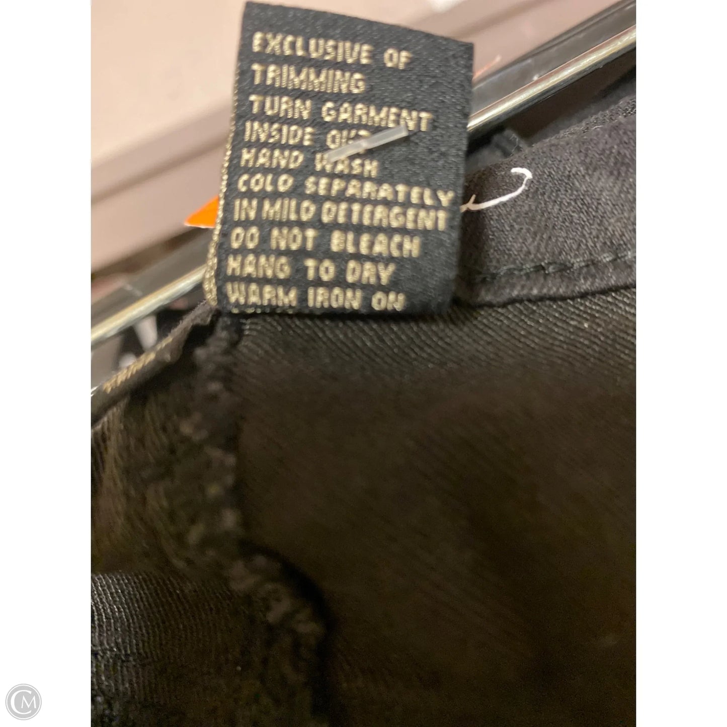 Capris By Dg2 In Black, Size: 14p