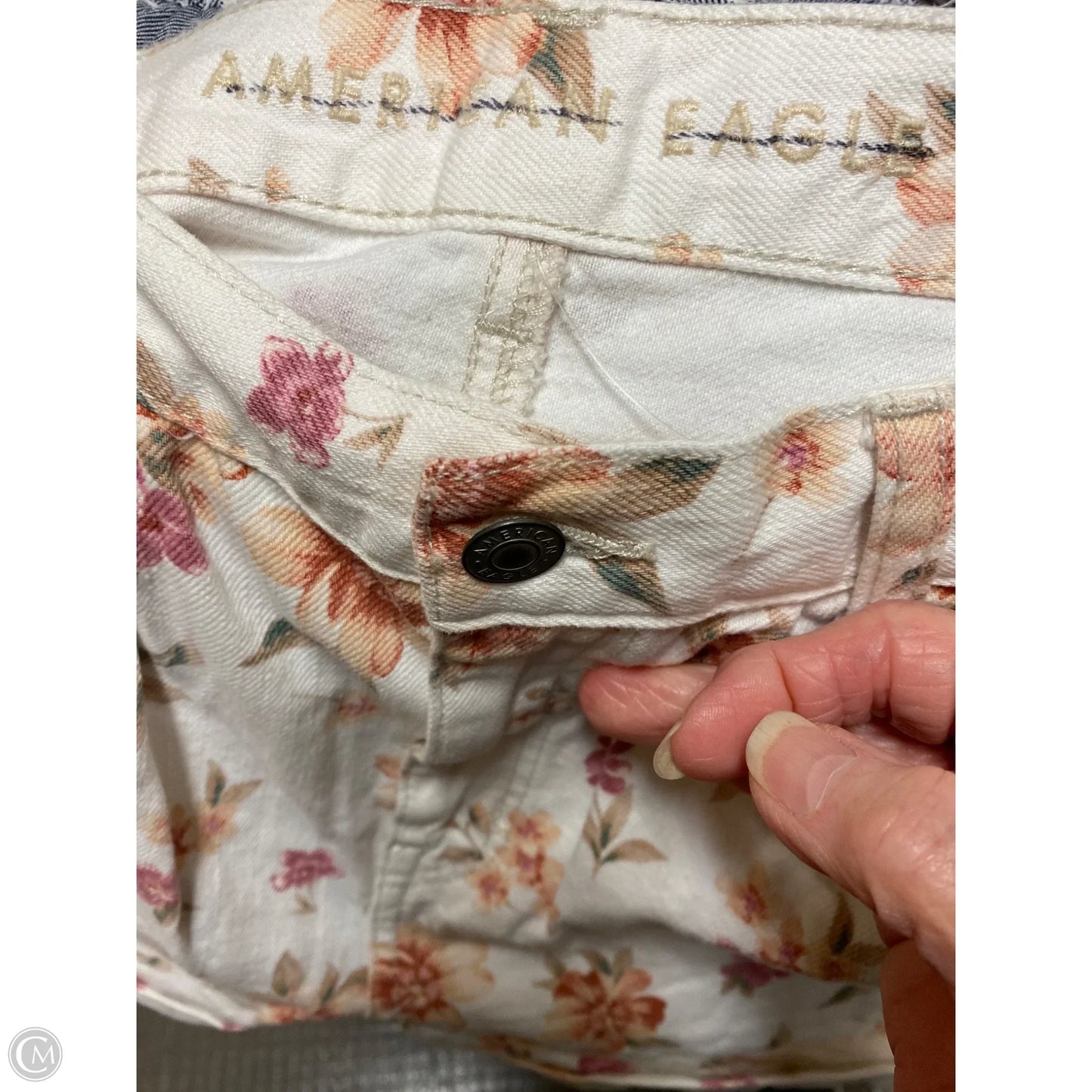 Shorts By American Eagle In White, Size: 6