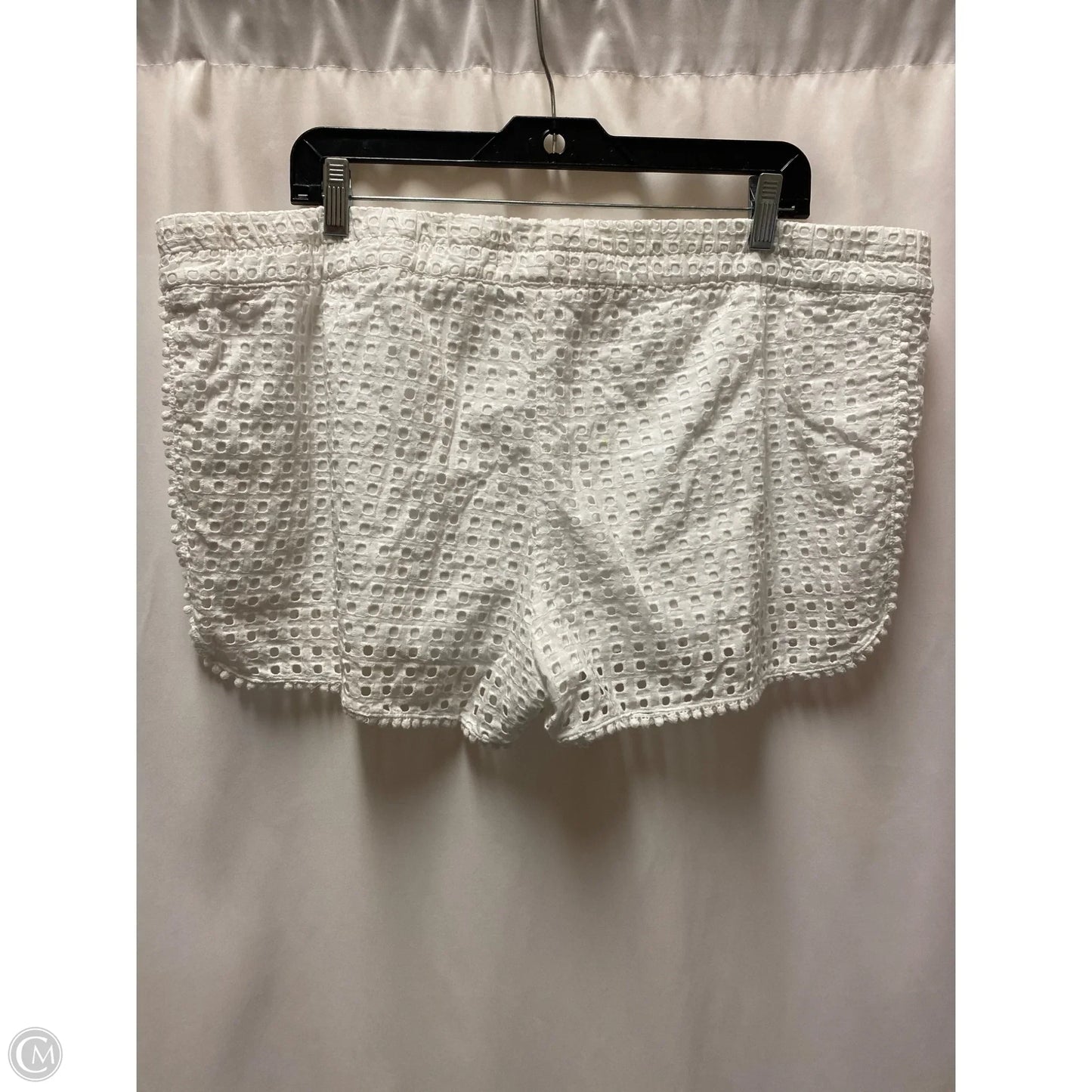 Shorts Designer By Lilly Pulitzer In White, Size: Xxl