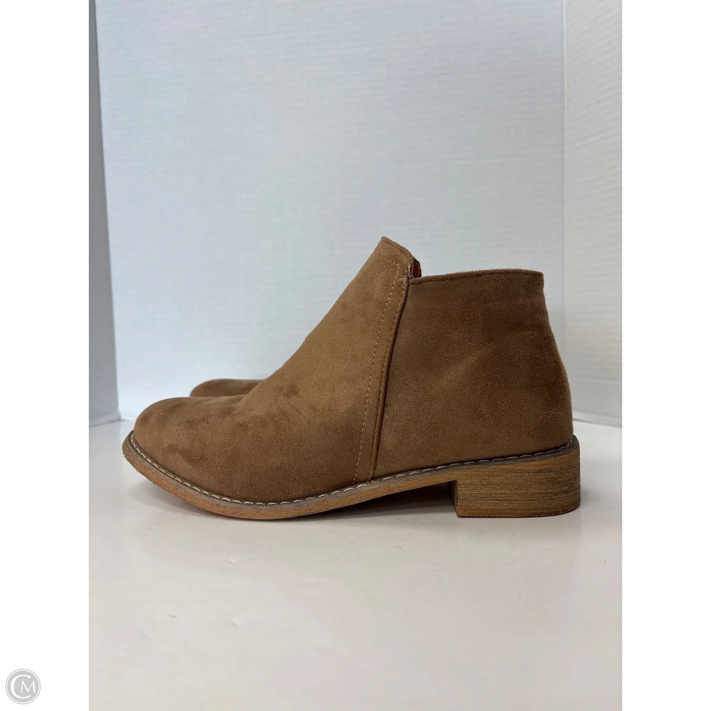 Boots Ankle Flats By Seven 7 In Brown, Size: 10