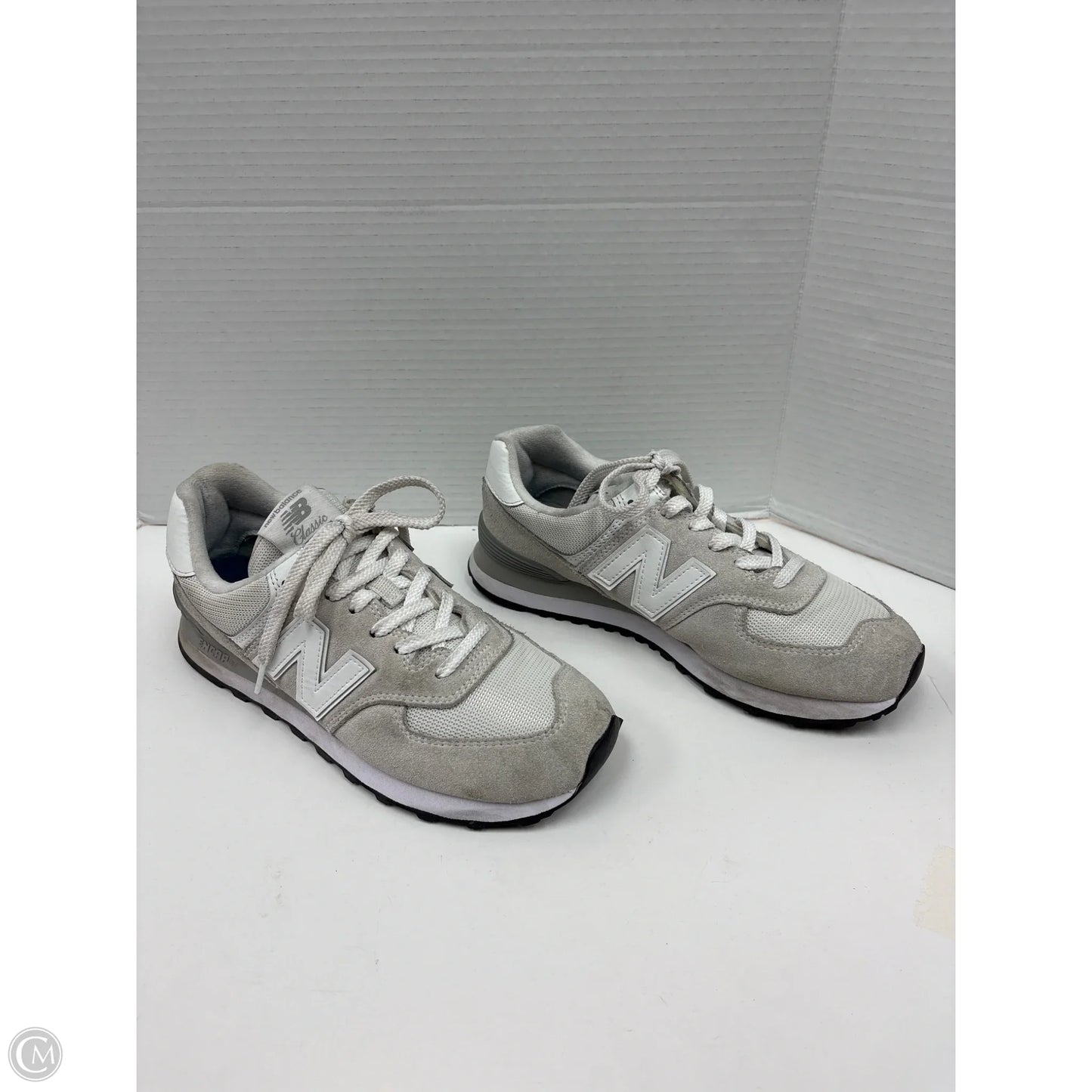 Shoes Athletic By New Balance In Grey, Size: 9.5