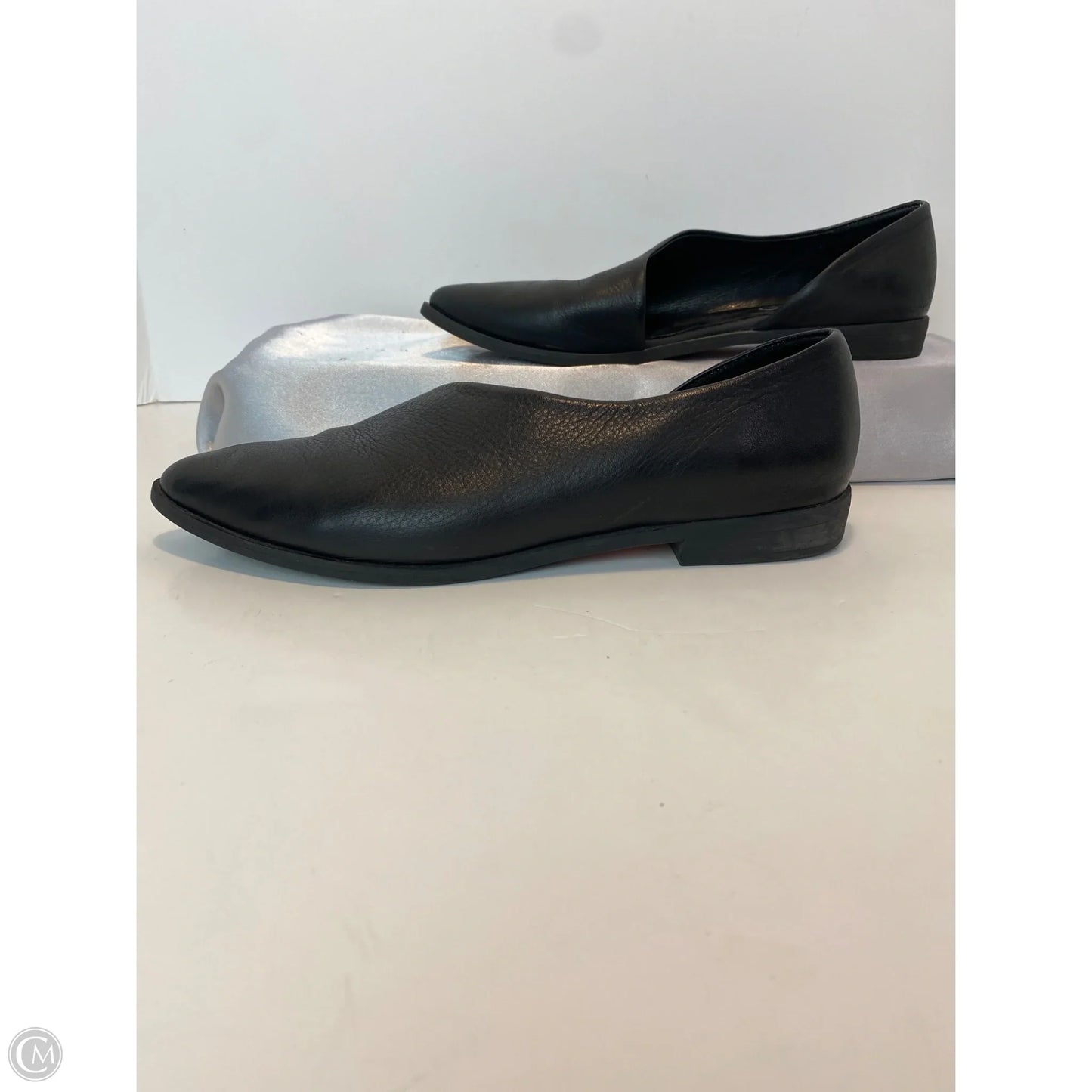 Shoes Flats By Bueno In Black, Size: 7.5