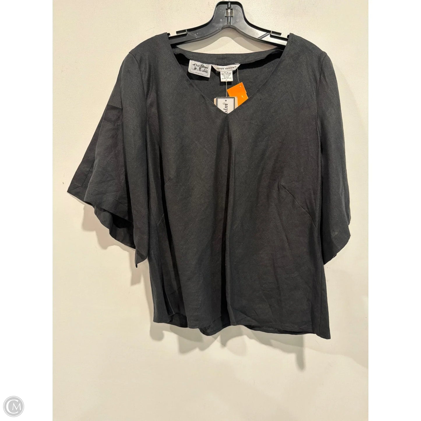 Top Short Sleeve By Clothes Mentor In Black, Size: Xl