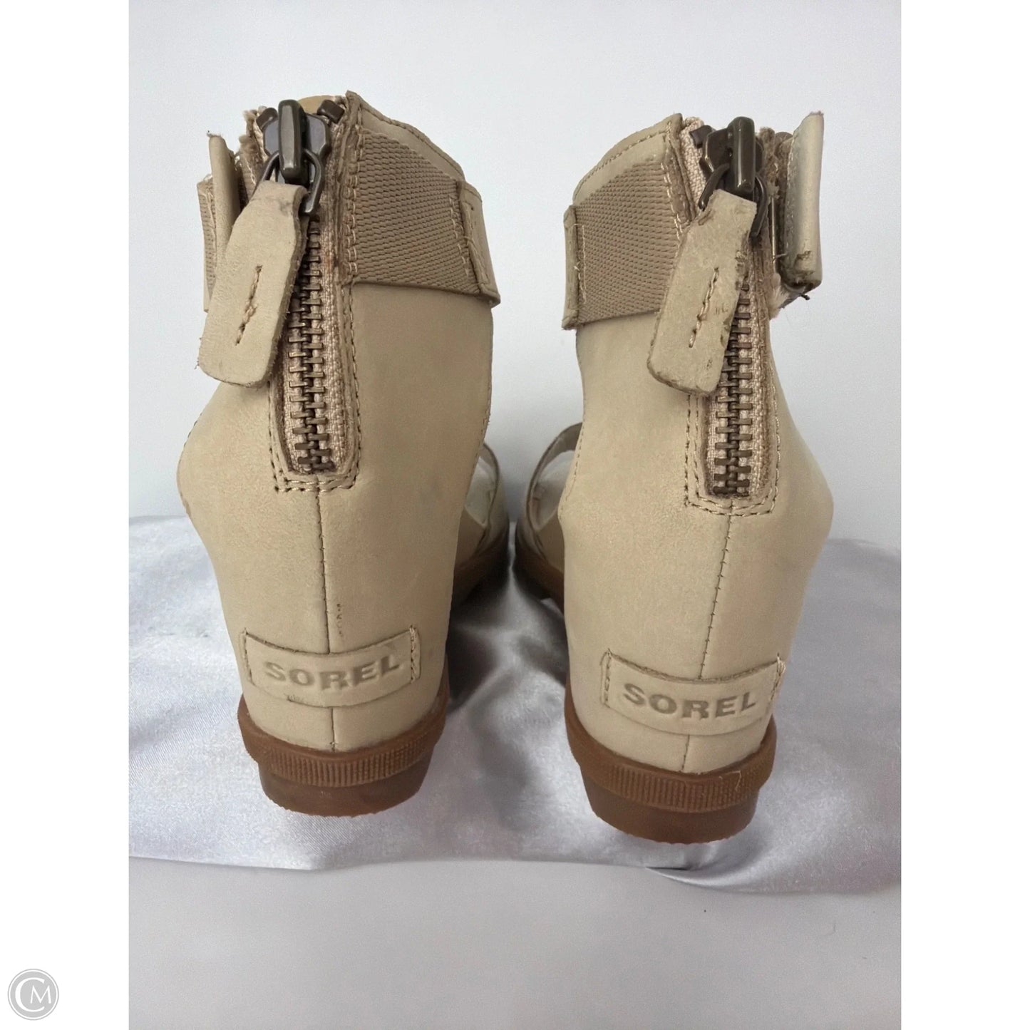 Sandals Flats By Sorel In Beige, Size: 9