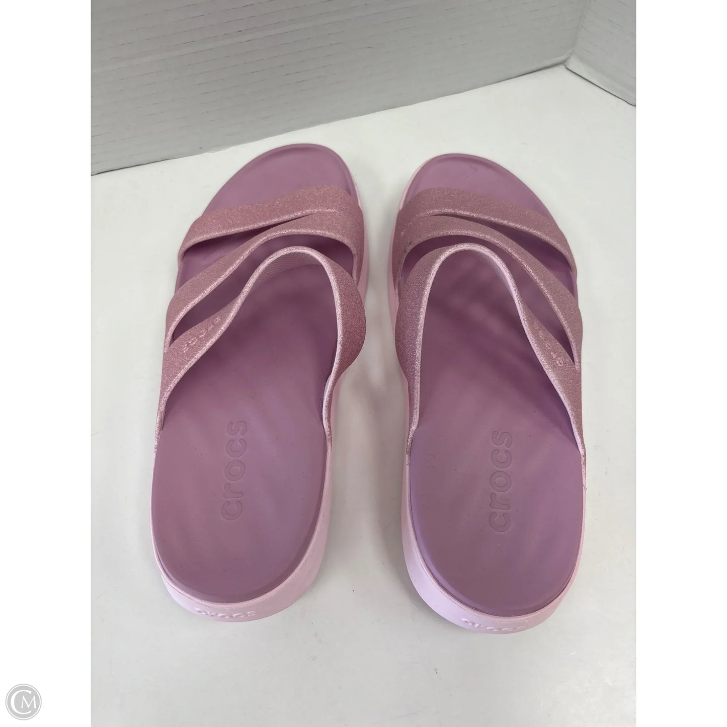 Sandals Flats By Crocs In Pink, Size: 8