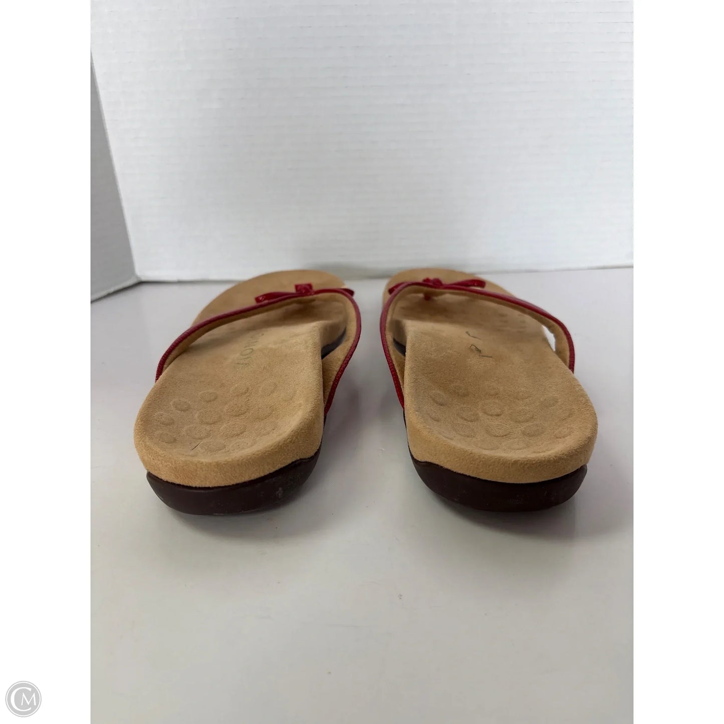 Sandals Flats By Vionic In Red, Size: 10
