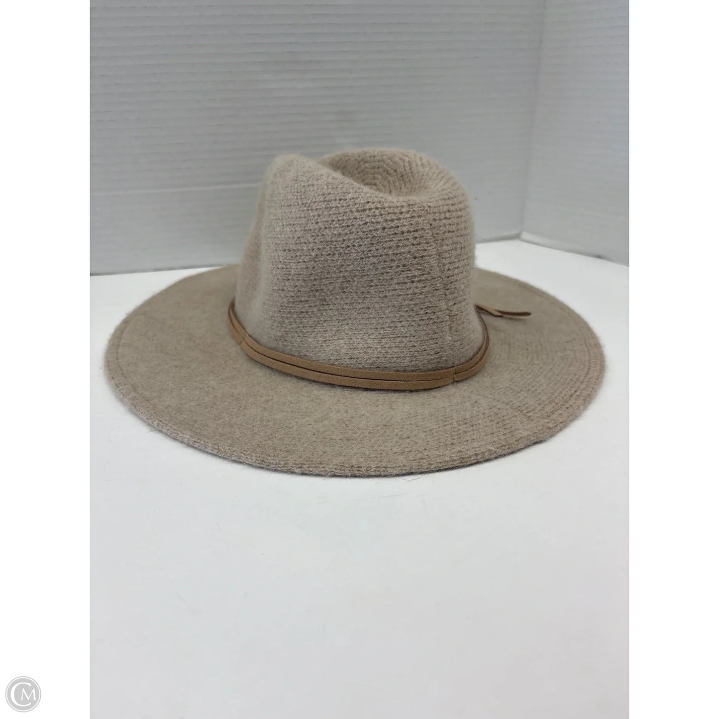 Hat Other By Universal Thread