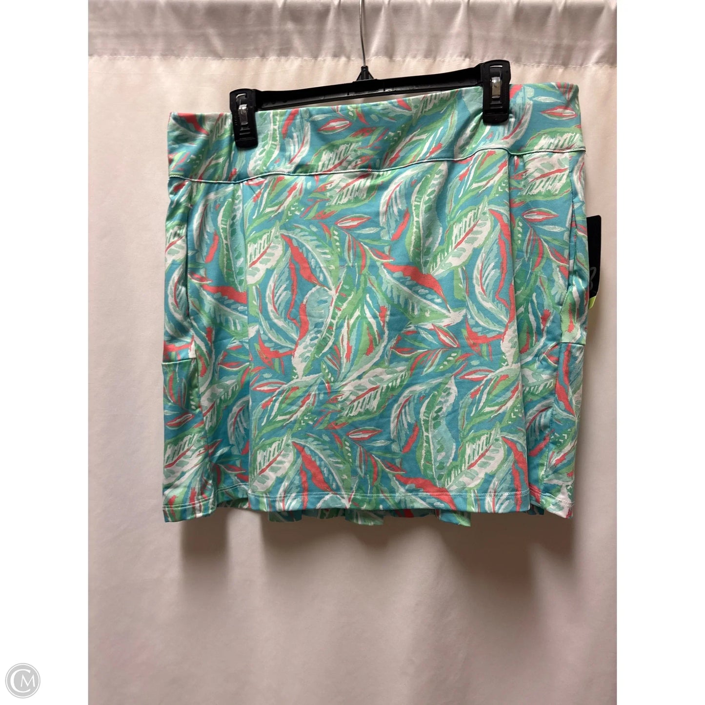 Skort By Clothes Mentor In Green, Size: L