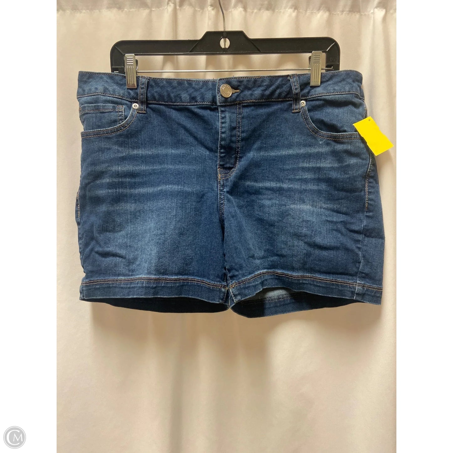 Shorts By Maurices In Blue Denim, Size: 14