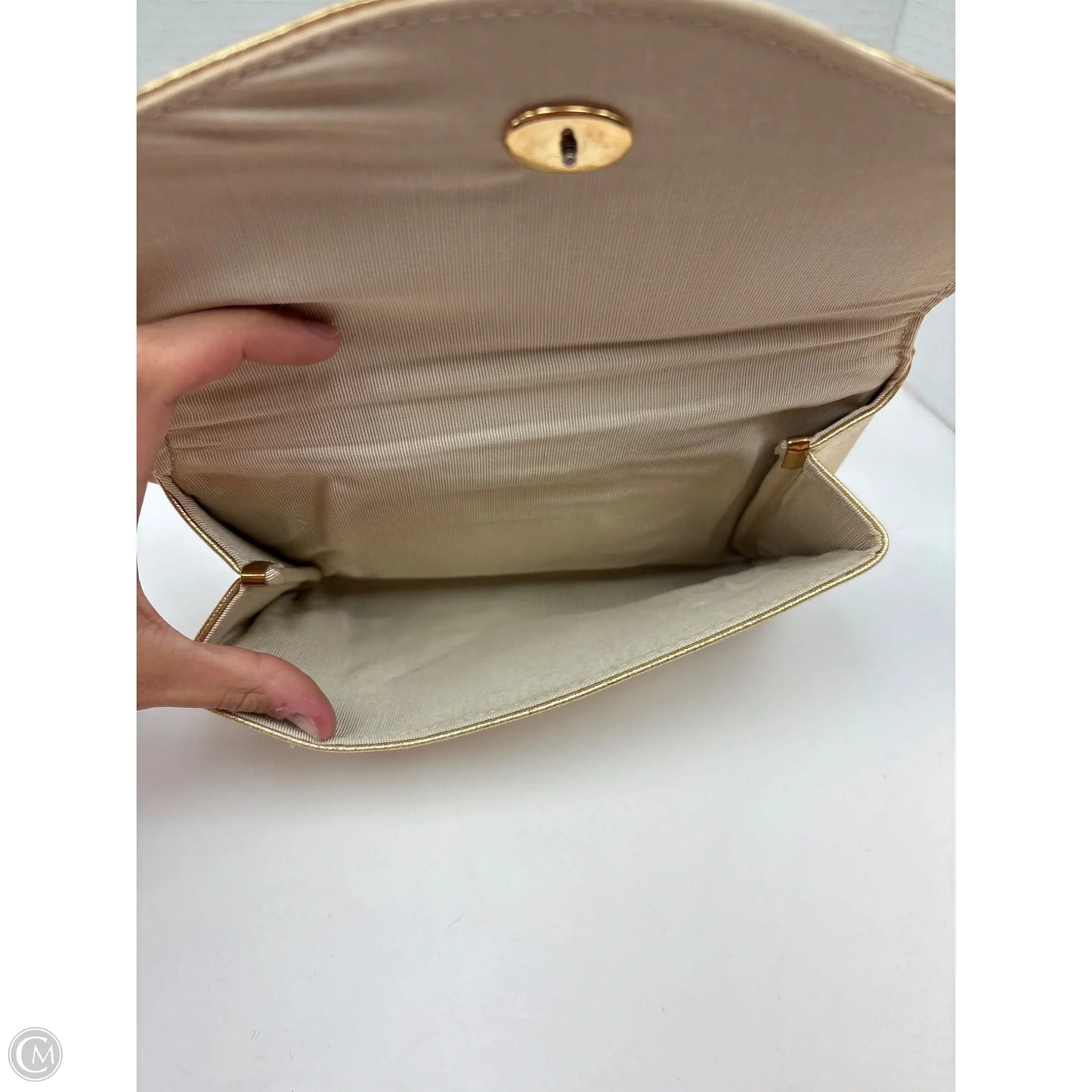 Clutch By Clothes Mentor, Size: Small