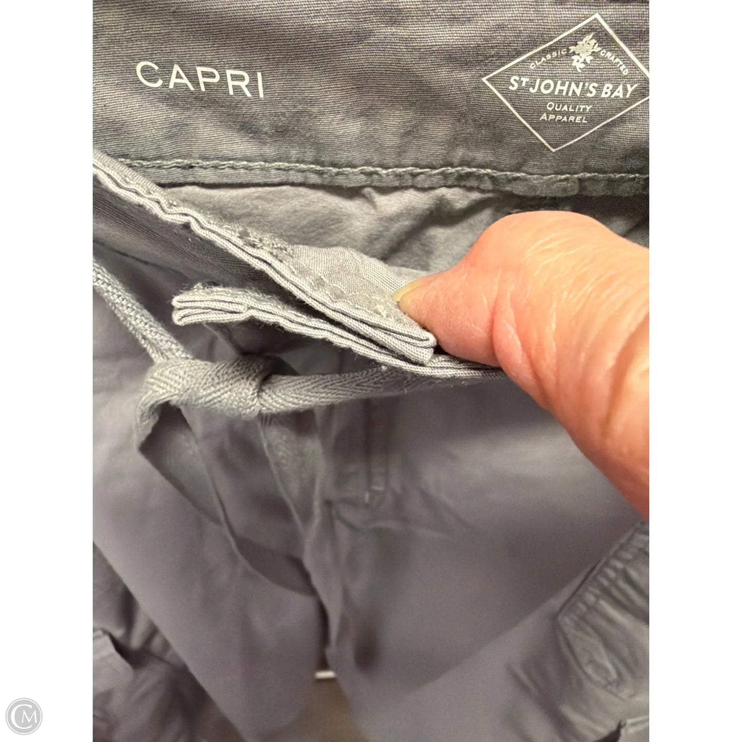 Capris By St Johns Bay In Grey, Size: 20
