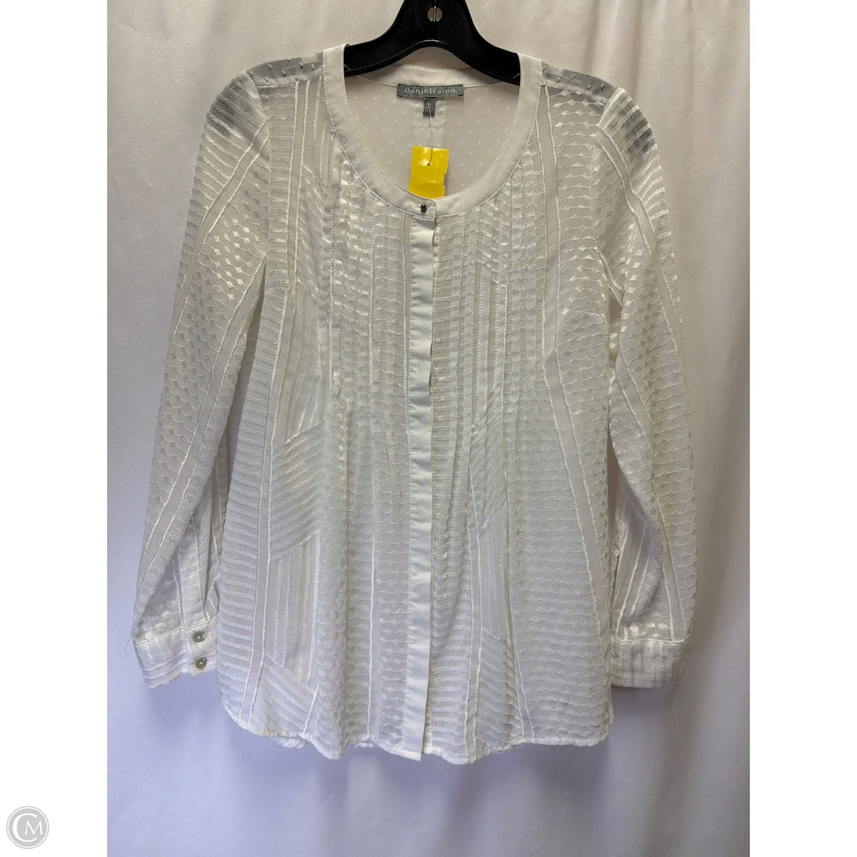 Top Long Sleeve By Daniel Rainn In White, Size: Sp