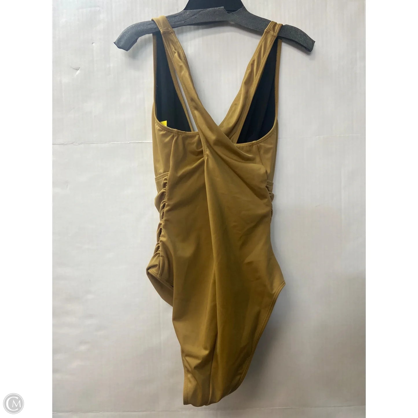 Swimsuit By Clothes Mentor In Green, Size: M