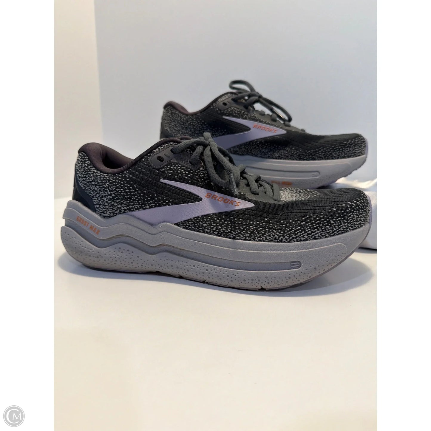 Shoes Athletic By Brooks In Grey, Size: 8.5