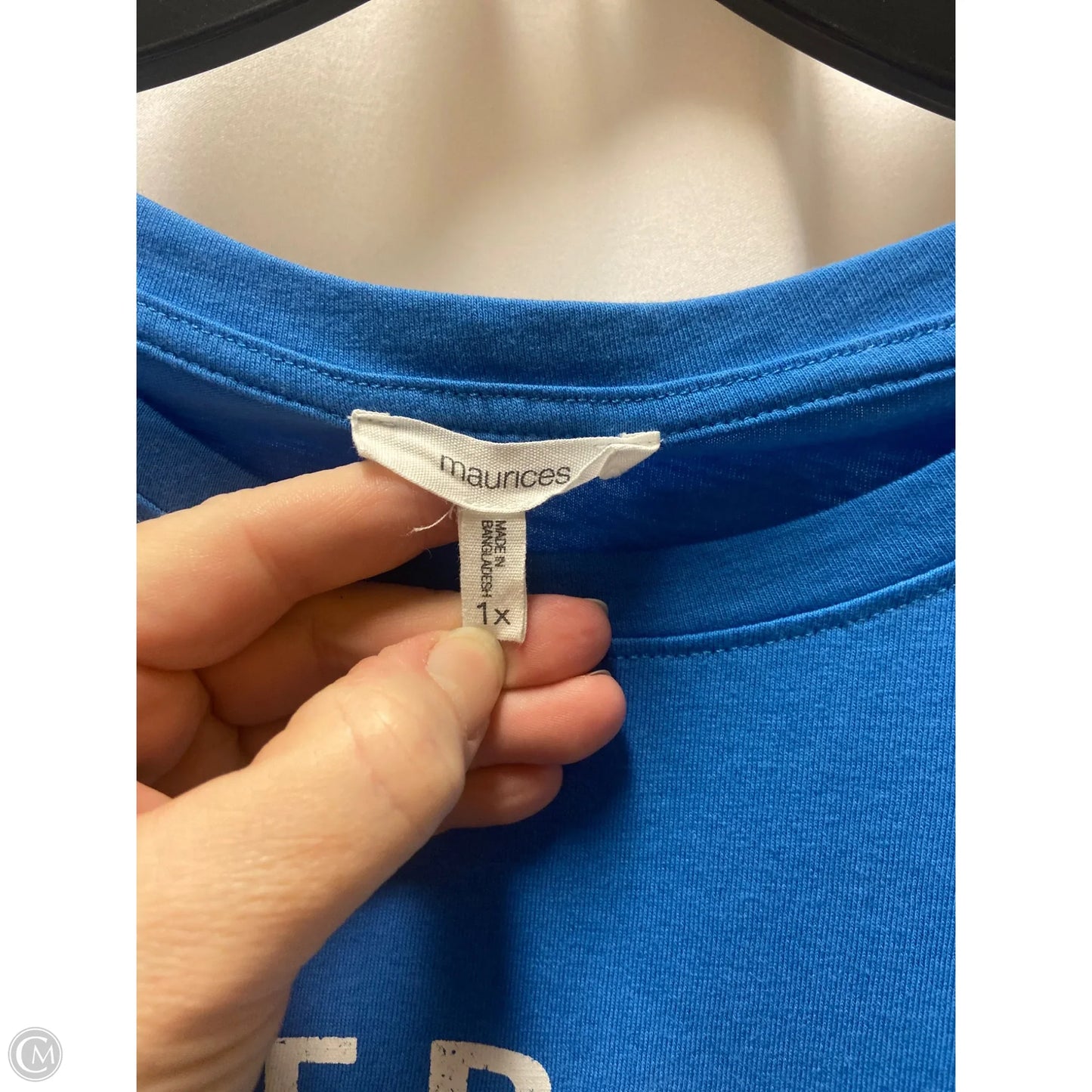 Top Short Sleeve By Maurices In Blue, Size: 1x